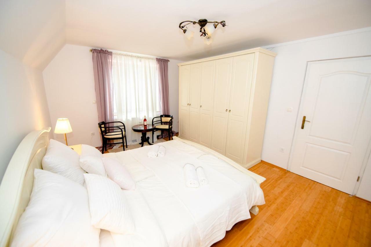 Apartment With View Zirovnica Екстериор снимка